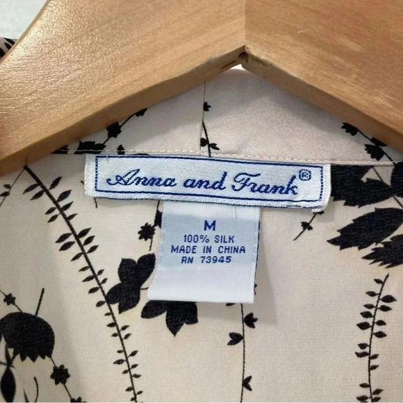 Anna and Frank 100% Silk Floral Blouse Button Up Long Sleeve Classic - Picture 3 of 8